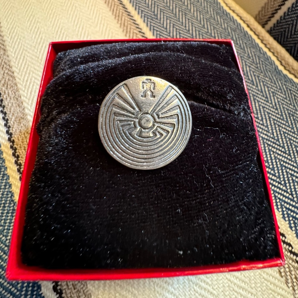 Silver Brooch Pin with Etched Southwest Design - Picture 2 of 5